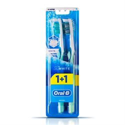 Oral-B Advantage 3DWhite 1+1 Manuel Diş Fırçası